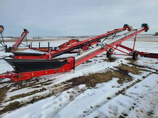 2026 Hutchinson HCX1549FLTD