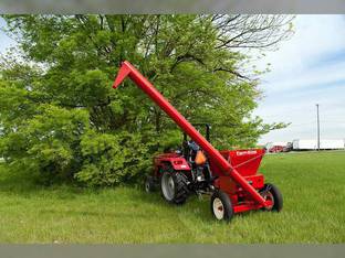 2026 Farm King Y180C