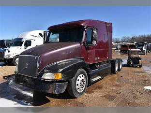 1998 Volvo VNL64T610