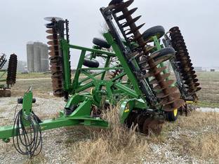 2014 John Deere 2620
