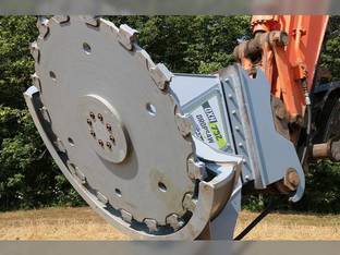 2025 BAUMALIGHT DXH752