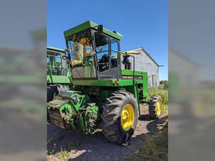 John Deere 5460