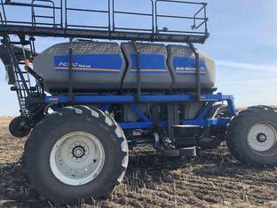 2017 New Holland P4760