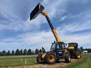 2025 JCB 542-70 AGRI PLUS