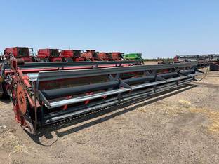 1990 Case IH 1010-25 ft. Grain Header
