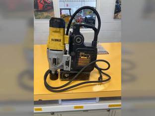 2017 DeWalt DWE1622