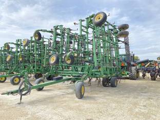 2010 John Deere 2210