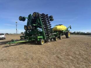 2015 John Deere 1890