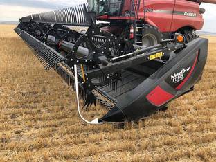 2018 MacDon Industries FD145