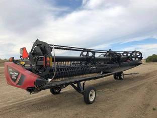 2021 MacDon Industries FD135