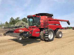 2013 Case IH 8230