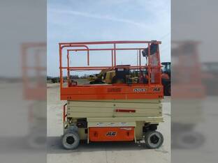 2019 JLG ES2632