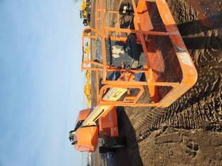 2021 JLG 400S