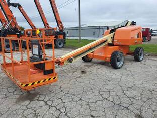 2021 JLG 400S
