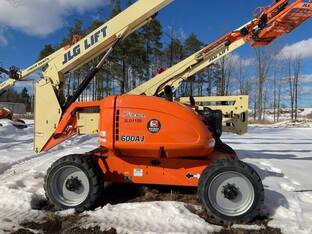 2019 JLG 600AJ