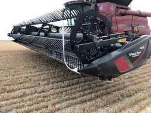 2019 MacDon Industries FD135