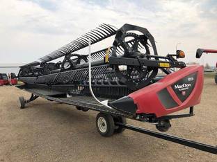 2020 MacDon Industries FD135