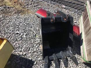 Woods bh 90 24 bucket