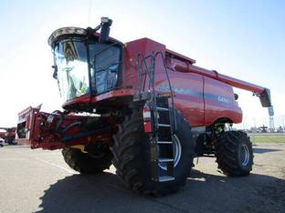 2018 Case IH 8240