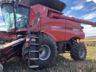 2018 Case IH 8240
