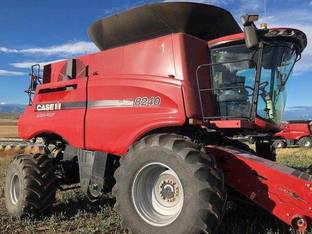 2018 Case IH 8240