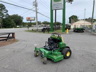 2023 John Deere 652R