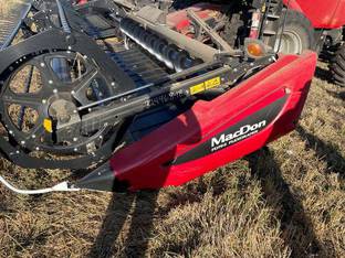 2018 MacDon Industries FD75-35