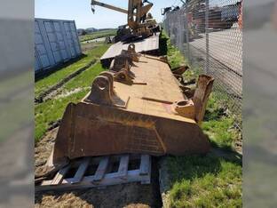 2020 Caterpillar BLADE