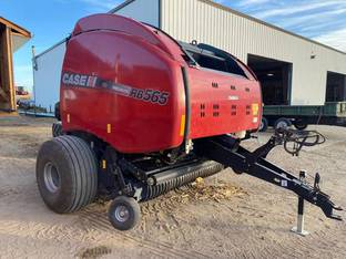 2018 Case IH RB565