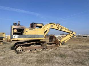 1990 Caterpillar 225D LC