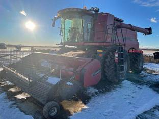 2016 Case IH 8240