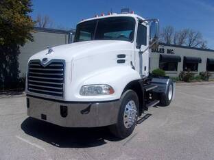 2007 Mack Vision