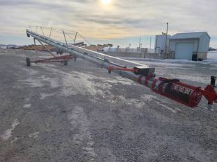 2026 Hutchinson 13x82