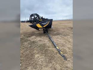 2021 MacDon Industries FD135