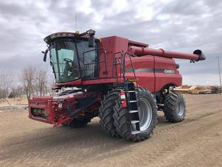 2018 Case IH 8240