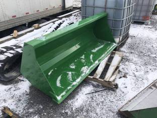 2021 John Deere BXX10058