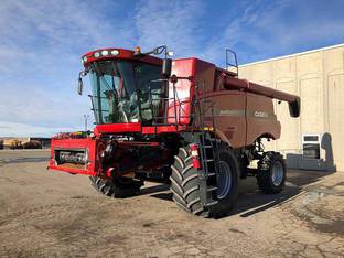 2010 Case IH 8120