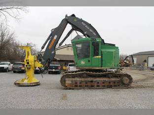 2015 John Deere 853M