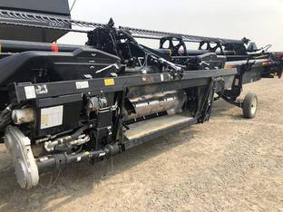 2018 MacDon Industries FD140