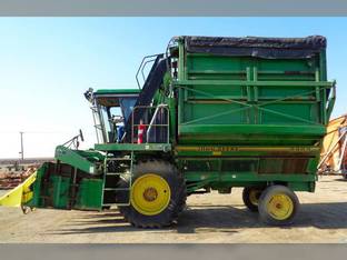 1995 John Deere 9965