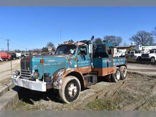 1968 Hendrickson BD410F12