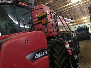 2018 Case IH 8240
