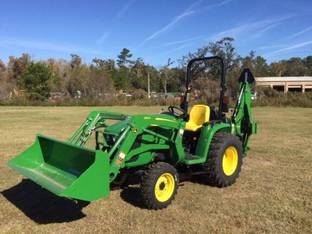 2025 John Deere 3038E TLB