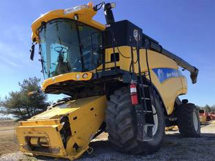 2009 New Holland CR9040