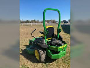 2025 John Deere Z720E