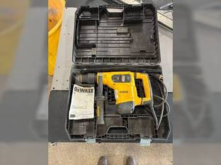 2018 DeWalt D25481K