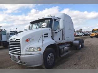 2004 Mack VISION CX613