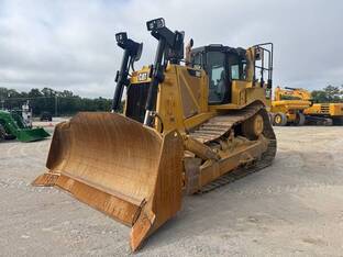 2017 Caterpillar D8T