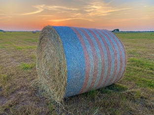 2022 Farmer's Patriot Netwrap