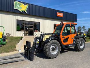 2026 JLG 832
